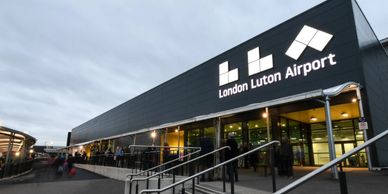 Luton airport transfers from Swindon Wiltshire