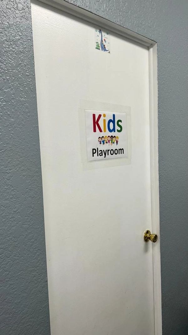 Evolution Salon Kids Playroom