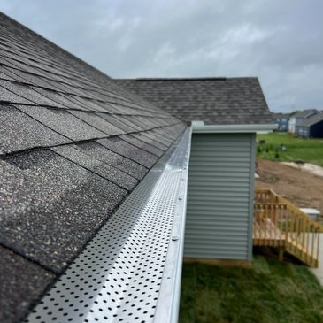 gutter guard install in new albany, ohio.