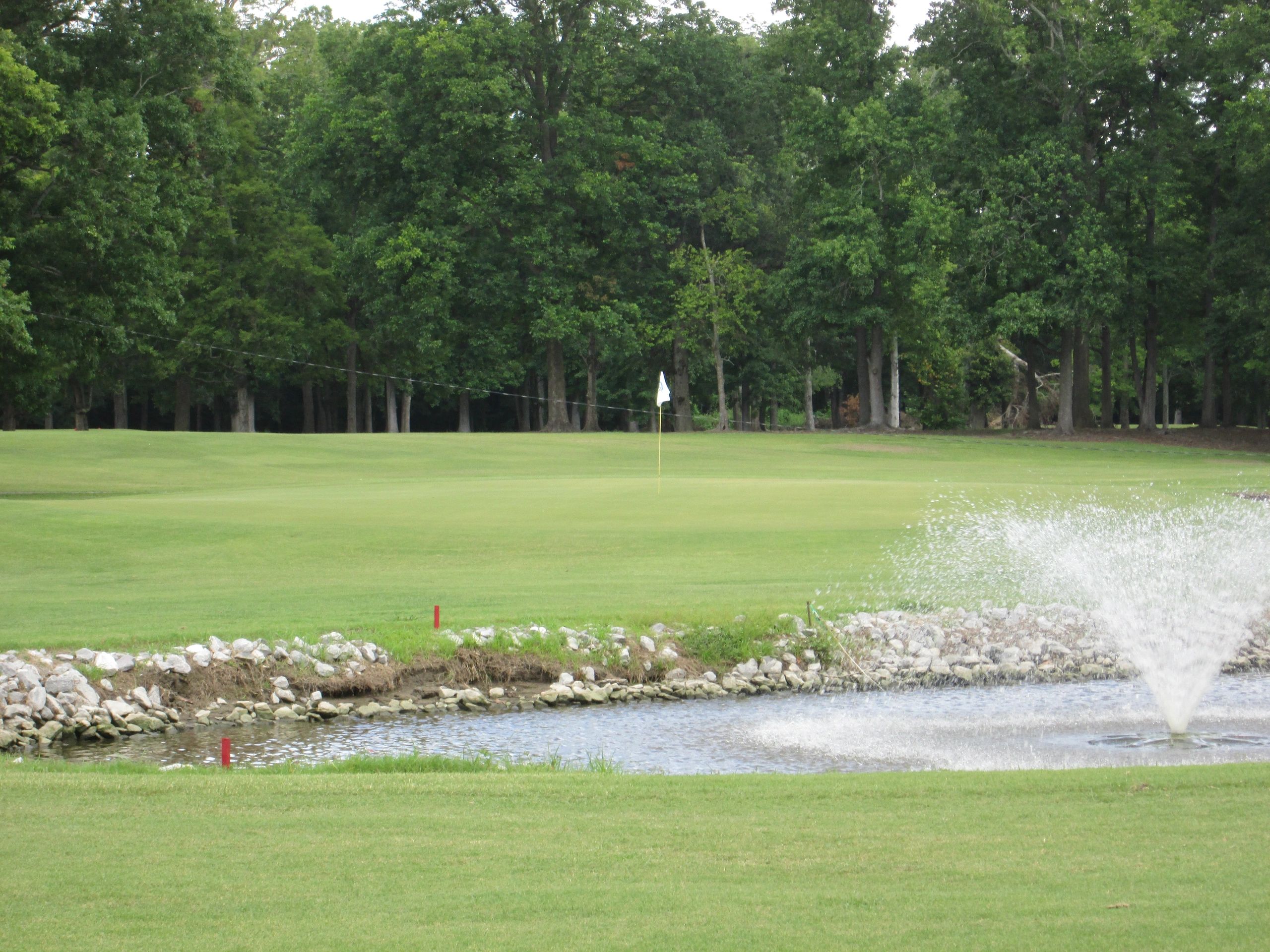 The green that culminates the risk/reward Par 5 second.