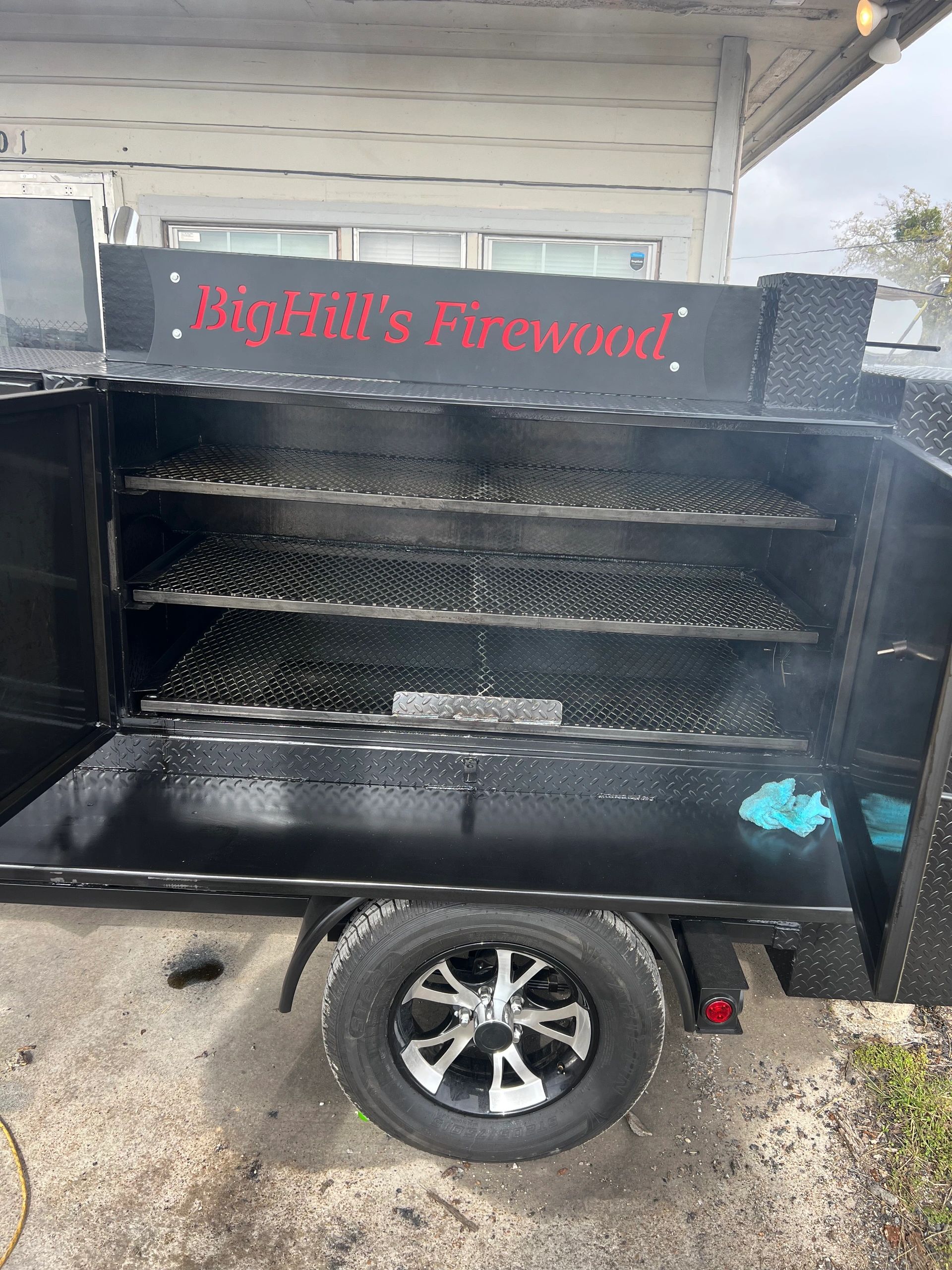 Rental Smokers BigHill's Firewood
