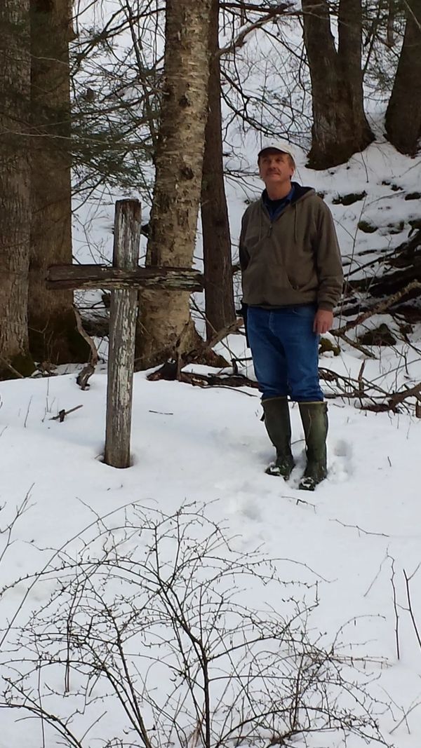 Cross on Big Run where Sidney E.L. Grews was found in 1898.