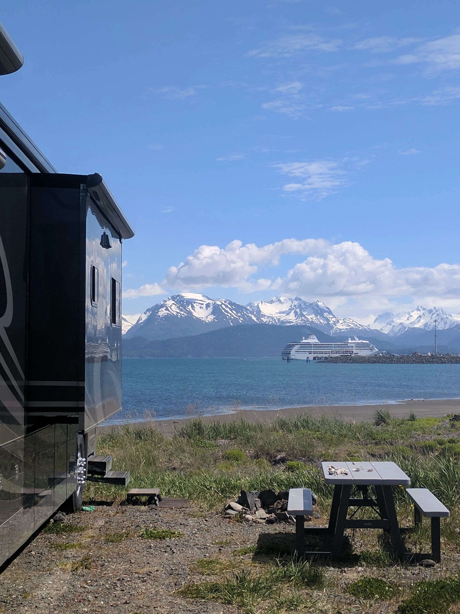 Alaska Excursion Caravan Caravan Alaska, Alaska, Travel Service