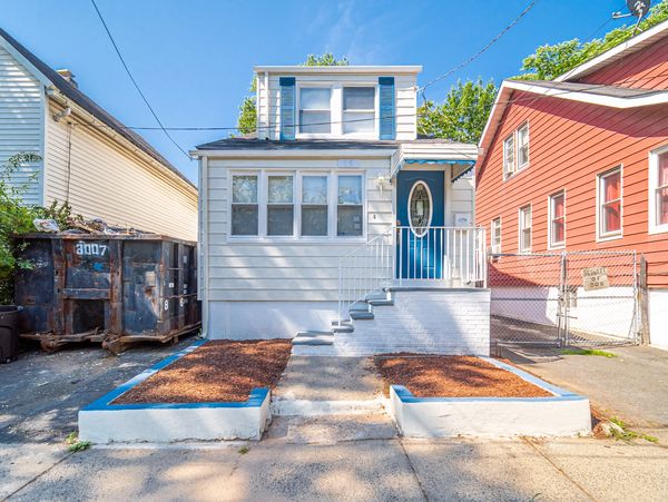 We buy houses for cash in NJ, PA, DE, GA, NC, OH  Fast as-is home sales, Atlanta, Charlotte