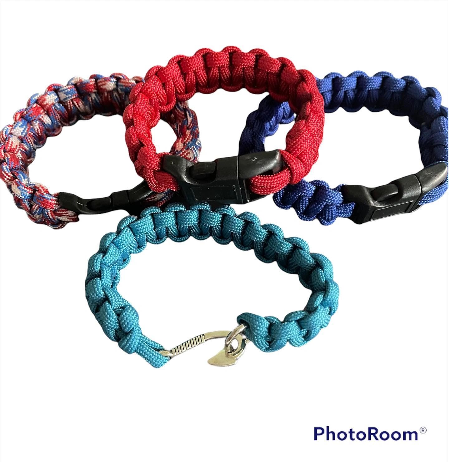 X-Plore Gear Emergency Paracord Bracelets Review 2023