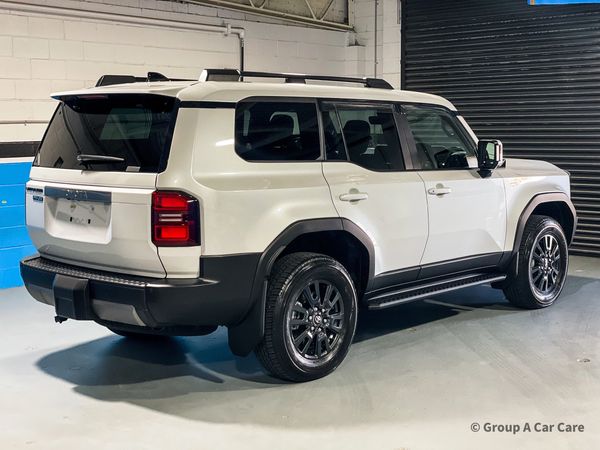 Toyota Landcruiser Prado completed with ceramic paint protection.