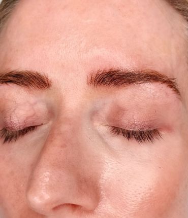 Hyper realism brows 
