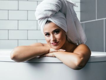 Sassy girl in tub