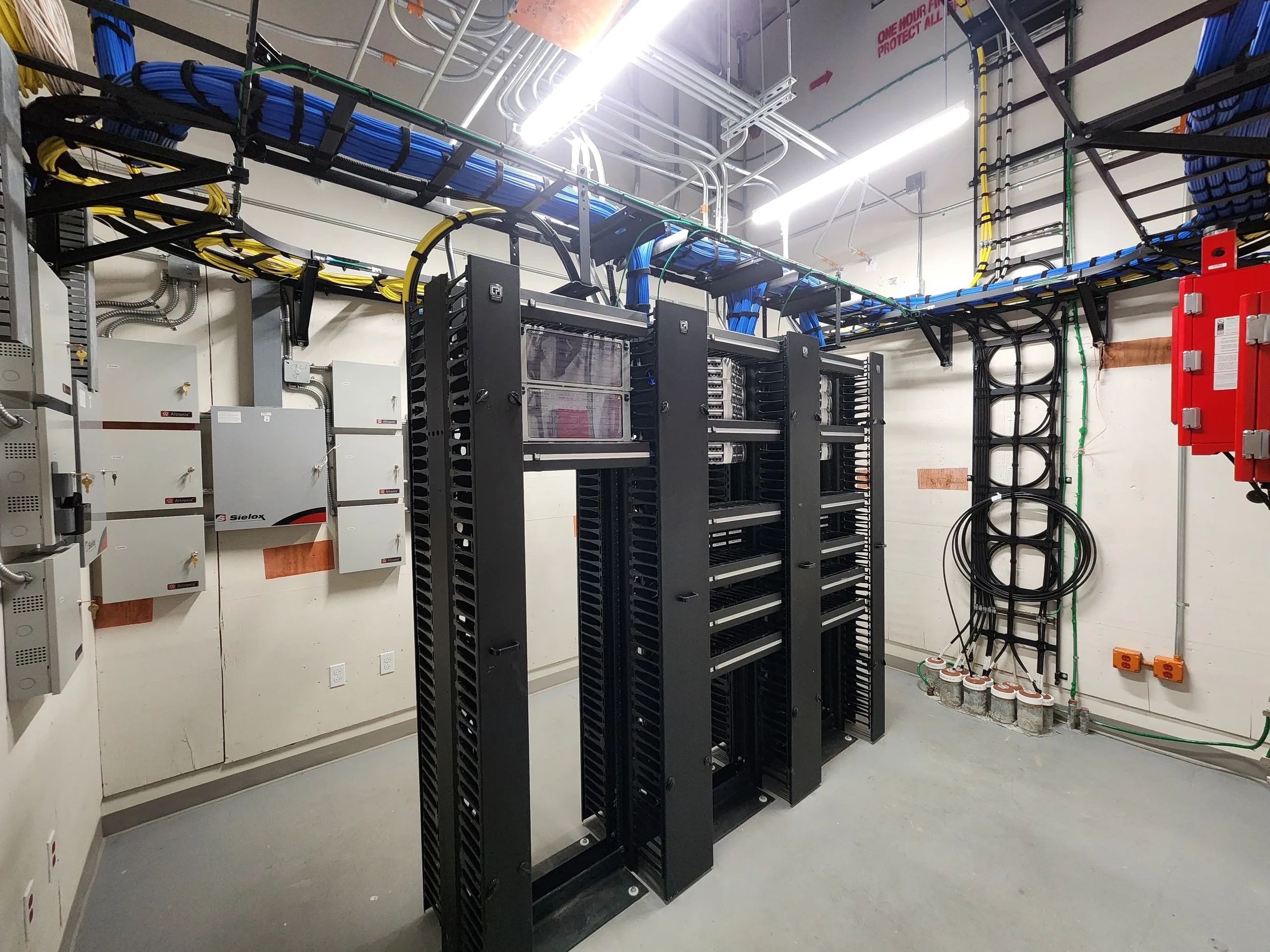 Low Voltage Network Racks
Structured Cable Racks
Data Cable Racks
Install