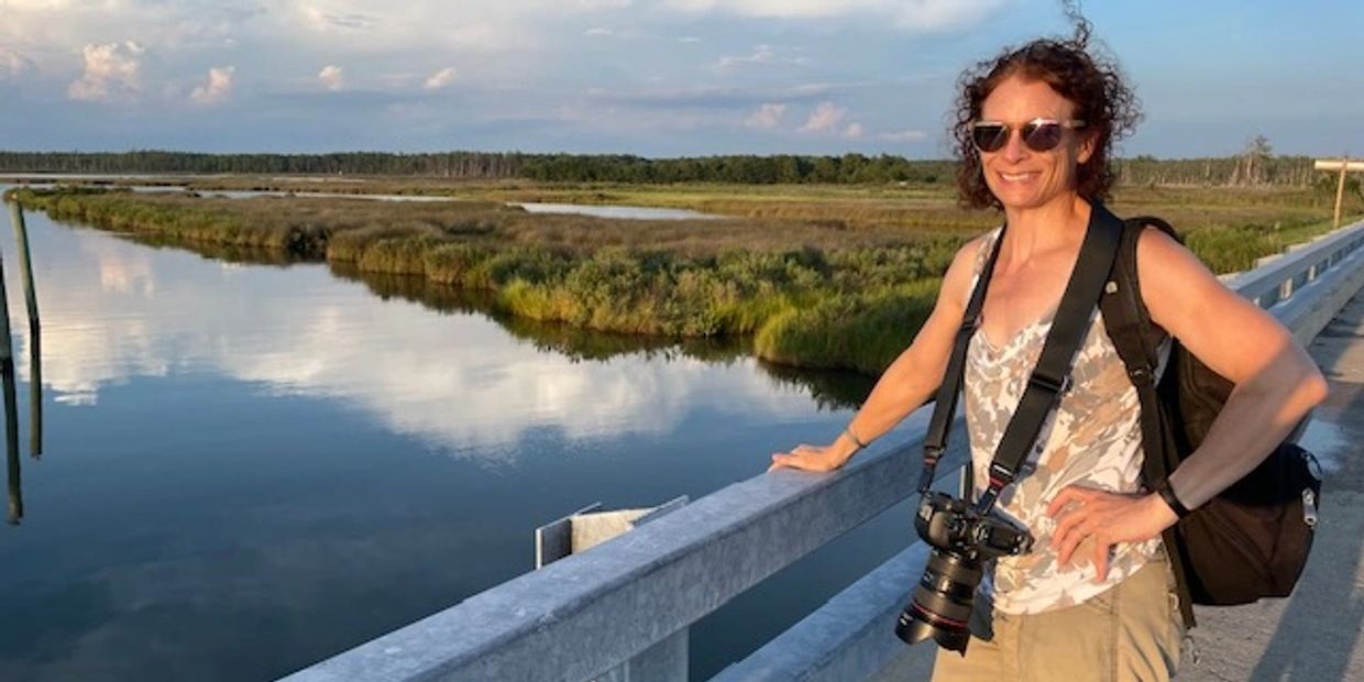 Photographer Jill Jasuta shooting landscape and nature photos on Maryland's Eastern Shore 