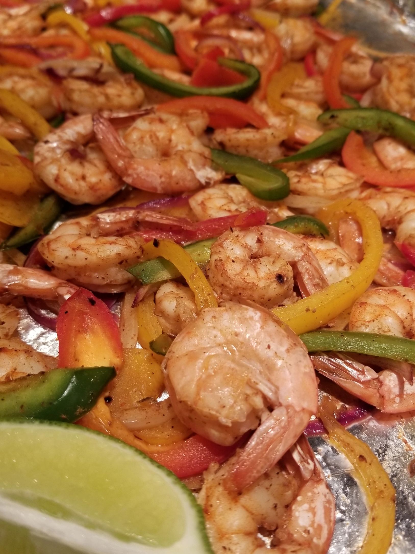 Easy Sheet Pan Shrimp Fajitas