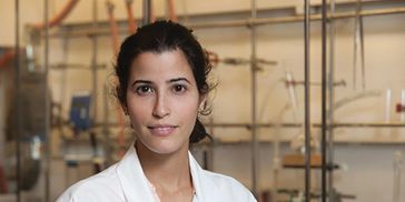 Professor Adah Almutairi is a scholar, inventor, and entrepreneur. Her work focuses on nanomedicine,