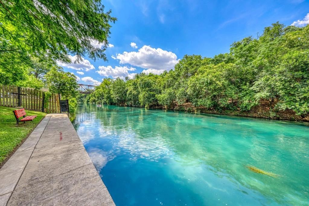 Comal River in New Braunfels, Texas