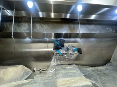 Restaurant Kitchen Hood Plenum After CleanHoods TX cleaned the system.