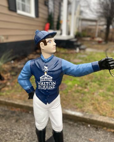 Kentucky custom lawn jockey luxury equine gifts horse racing thoroughbred farm silks Lexington Ky 