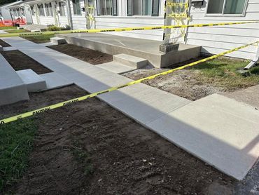 Concrete patio concrete walkway concrete steps Quincy MI