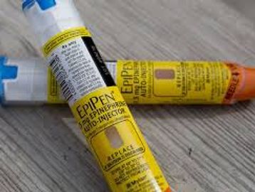 EpiPen auto injector