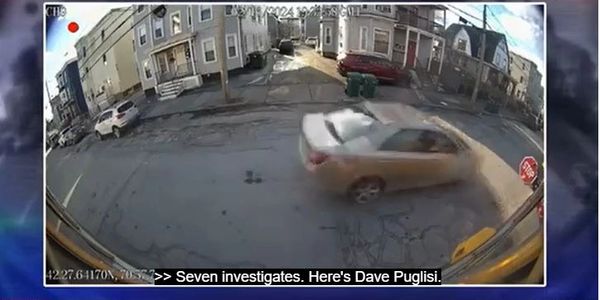 drivers passing school bus