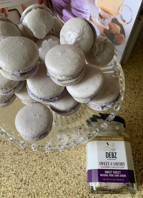Kelly, Seattle WA
Sweet Violet Macarons
made with Sweet Violet Sugar