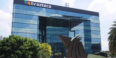 Jueza de NY ordena iniciar el juicio contra TV Azteca por incumplir el pago de bonos