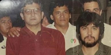 Elena Chávez difunde imagen falsa de AMLO con “El Señor de los Cielos” 