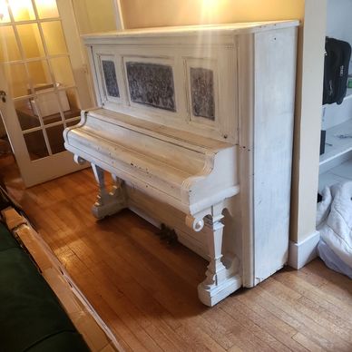 white piano