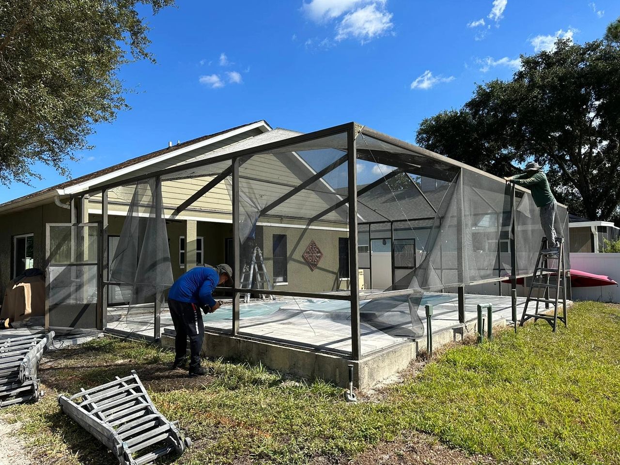 Maintain the durability and beauty of your pool enclosure with our pool cage rescreening services! 