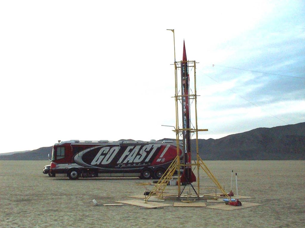 2004 CSXT Go Fast rocket on pad with the Go Fast Bus in the background. Go Fast was primary sponsor 