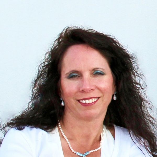 Teresa Irvin McCurdy
President / CEO