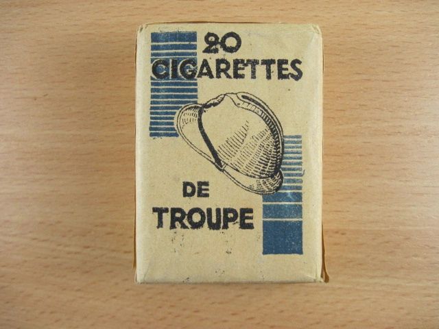 Gauloises De Troupe cigarettes (1940)