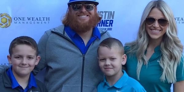 Dodgers News: Justin Turner & Wife Kourtney Gifted Disneyland