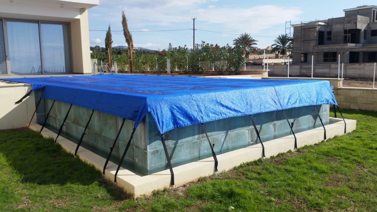 Residential & Commercial Winter Debris Swimming Pool Covers