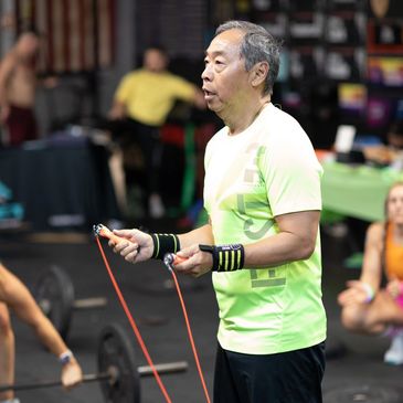 Male at CrossFit 239 jump roping 