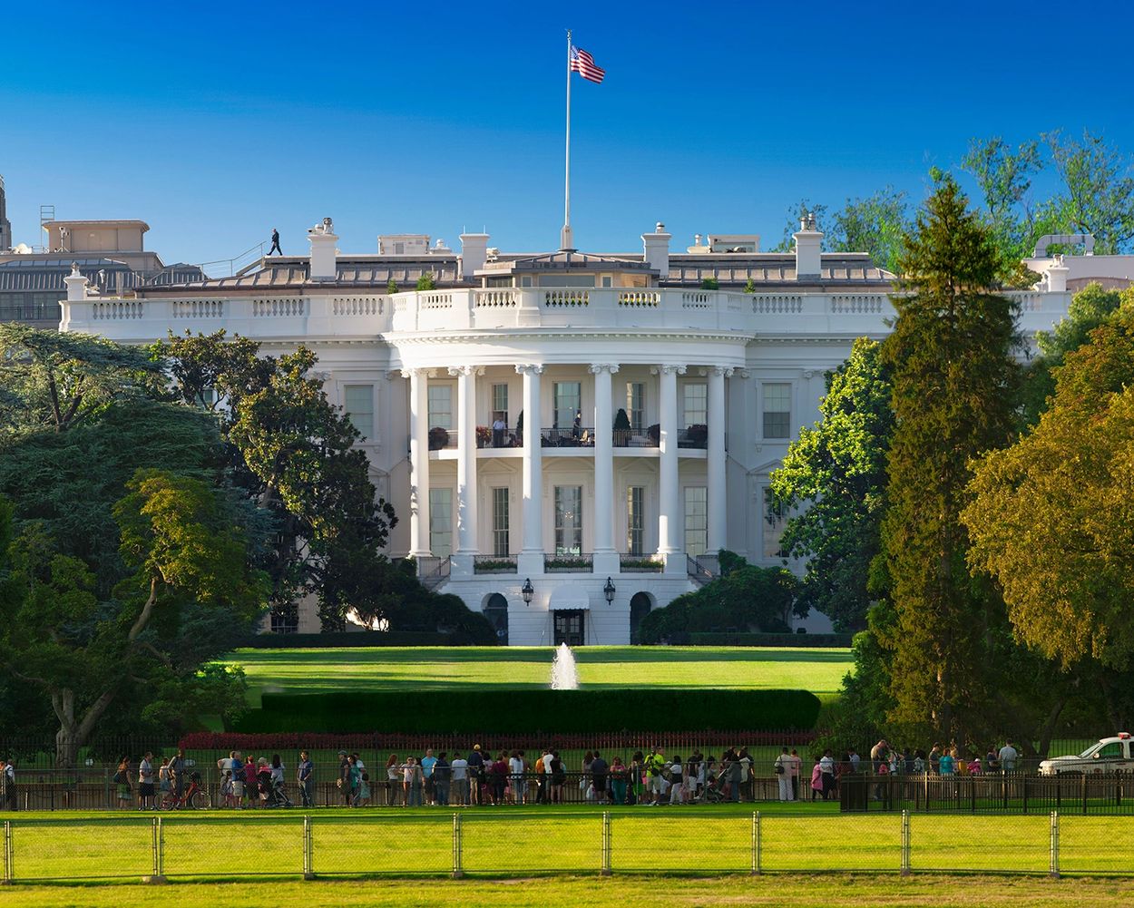 The White House with Obama on the Truman Balcony in late 2016