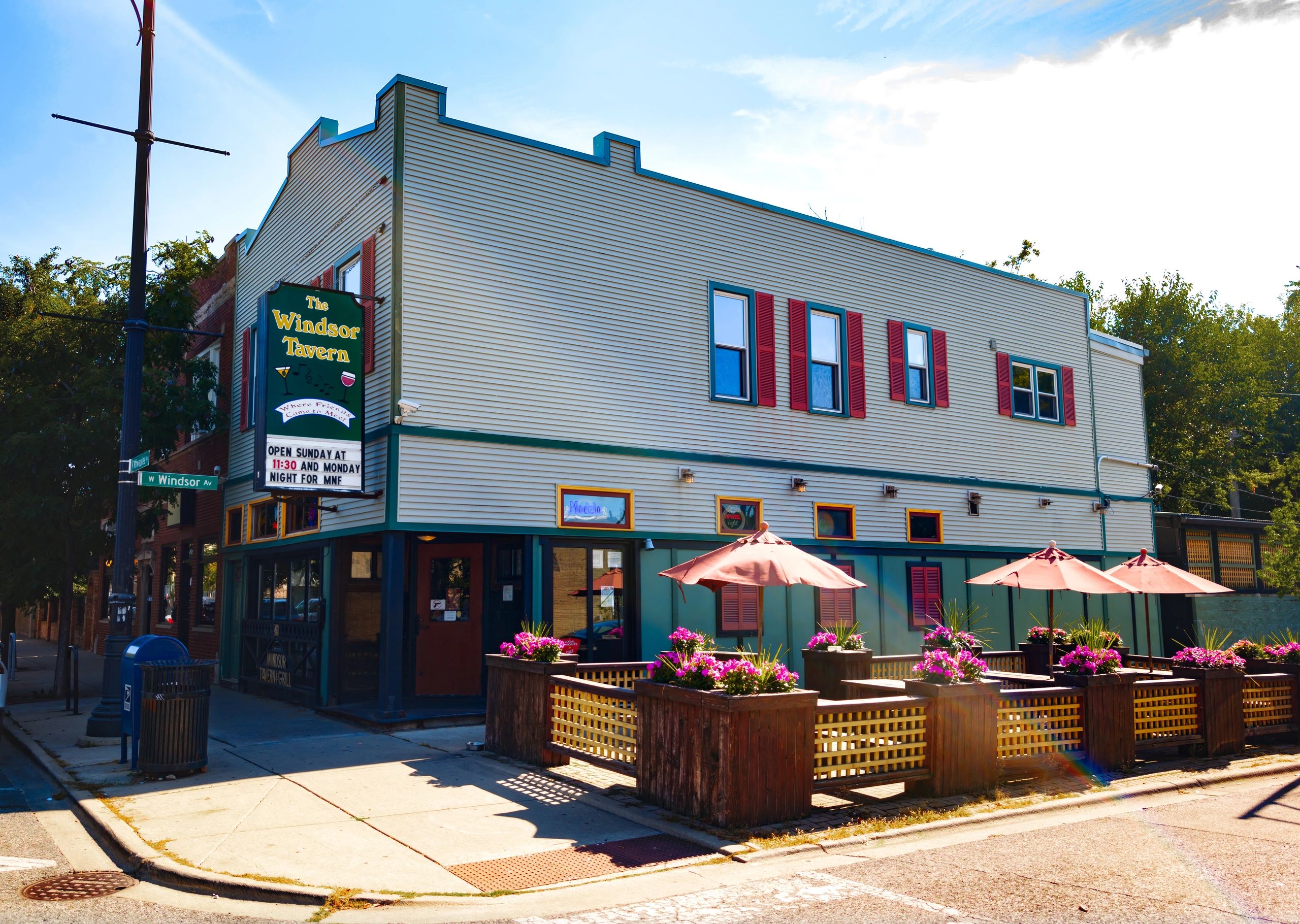 The Windsor Tavern & Grill — Portage Park