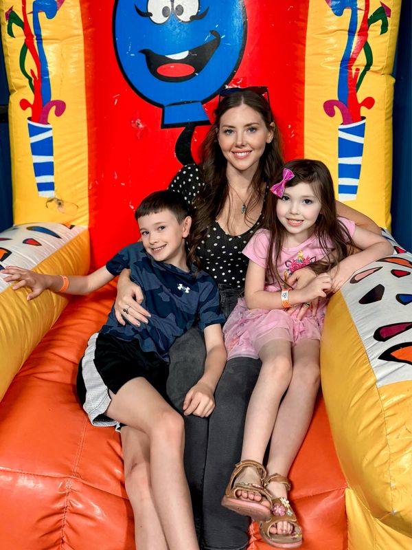 LMT, Rachel Sergent and her children