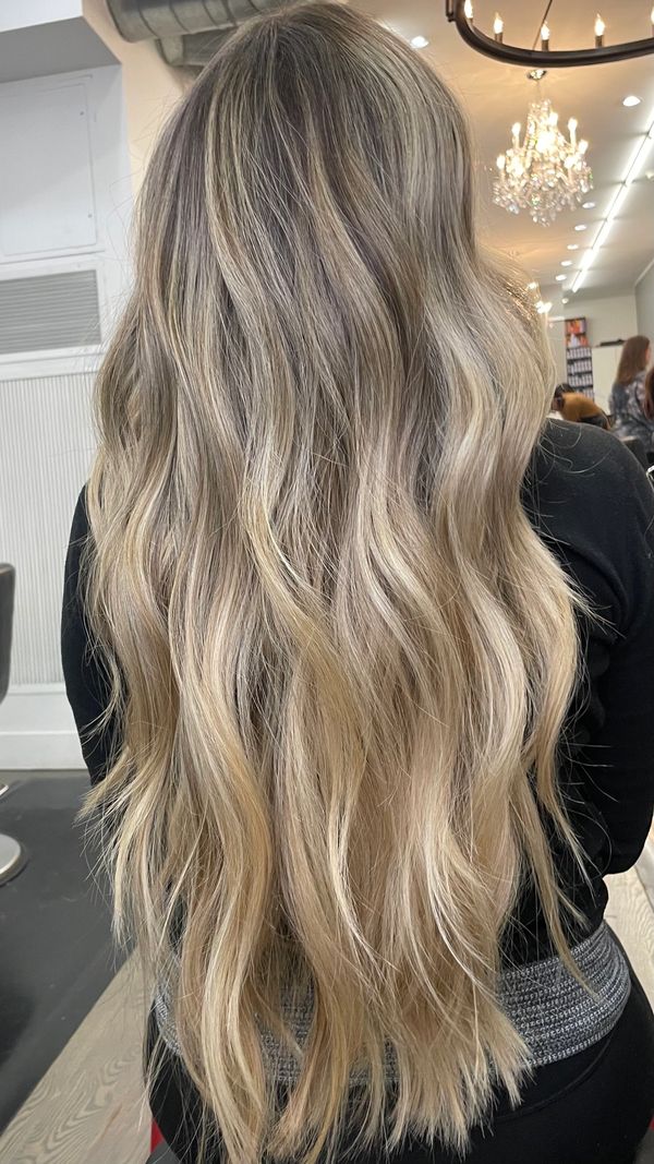 root shadow, expensive bronde hair
ombre hair
grey blending blonde techniques
golden natural blonde