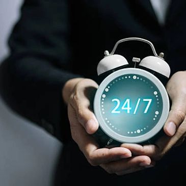 Clock showing 24/7 service concept.
