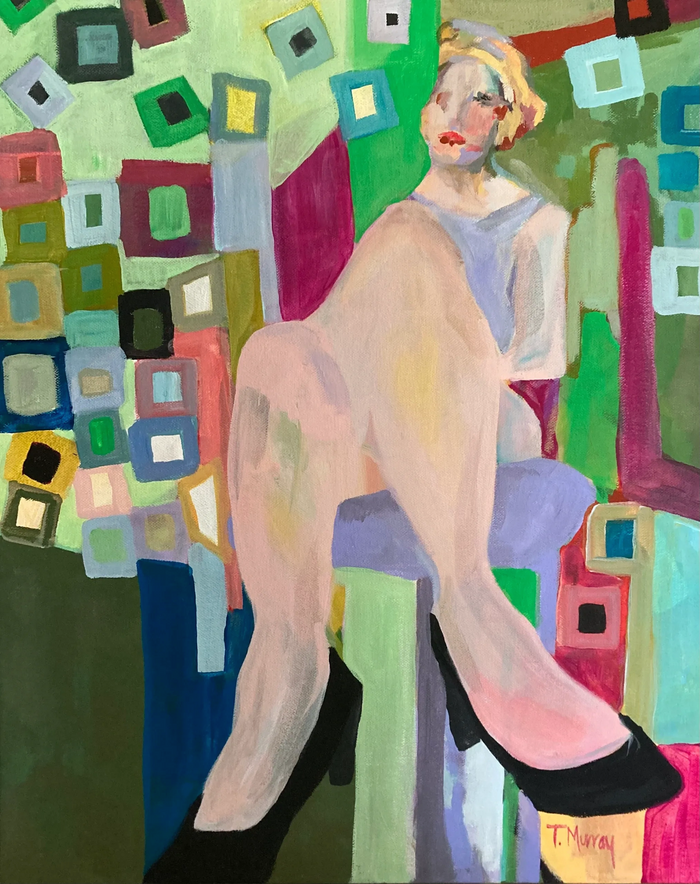 geometric background, woman with crossed legs in foreground