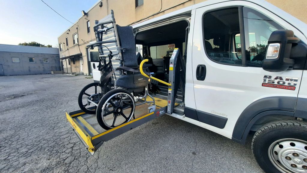 Wheelchair / Broda van
