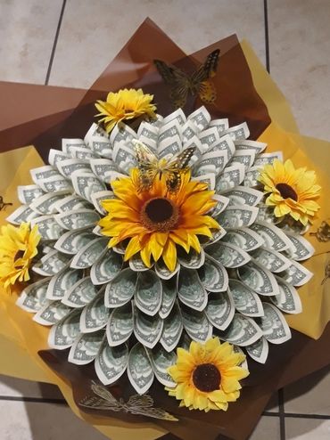 $100 Dollar Real Money Bouquet Made with $2 bills