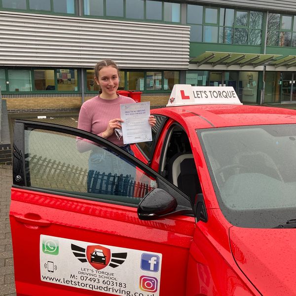 Driving lessons near me in Petts Wood; Annalise passed with Let's Torque Driving School!