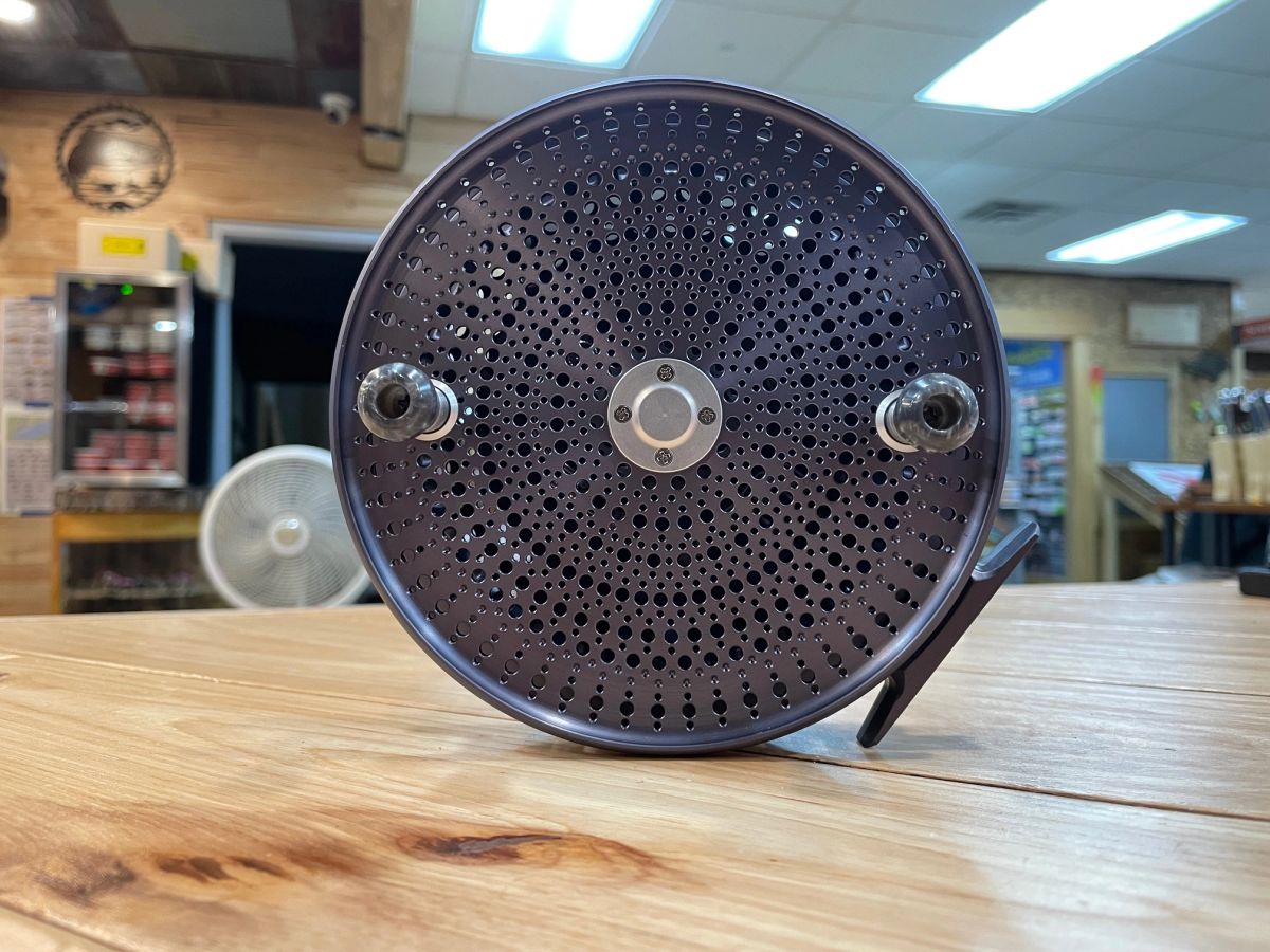 cpr-seamstress-5-95-centerpin-reel