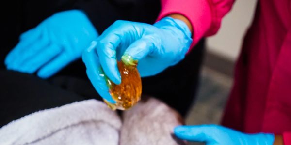 Body sugaring