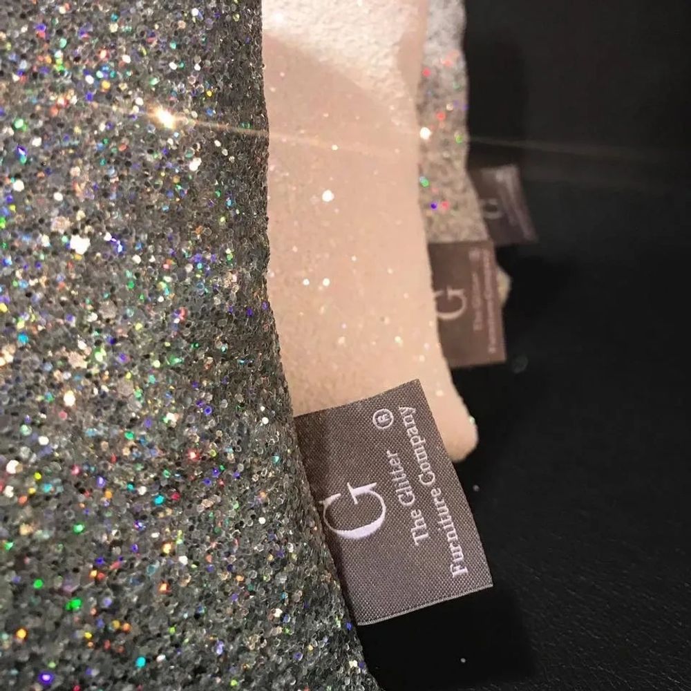 THE GLITTER FURNITURE COMPANY©