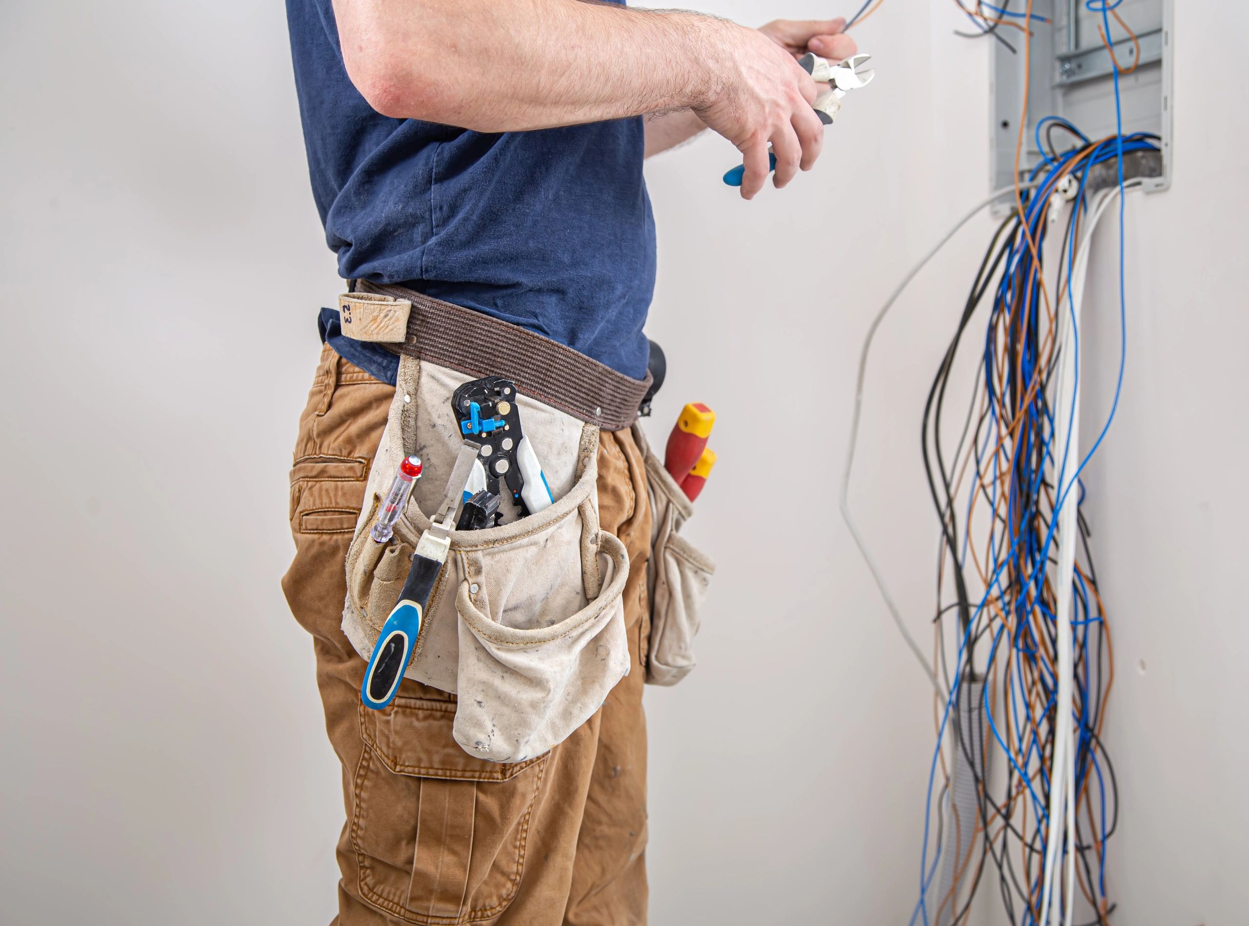 Homelectrics Local Electricians Guildford, England
