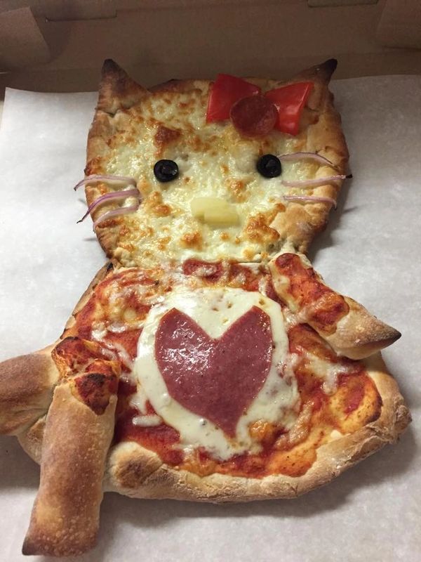 Hello Kitty Pizza