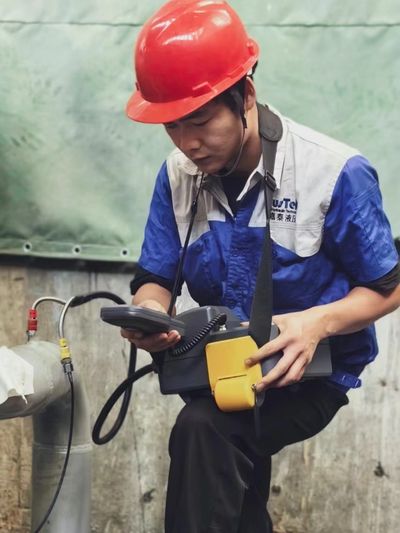 On-site oil cleanliness testing
