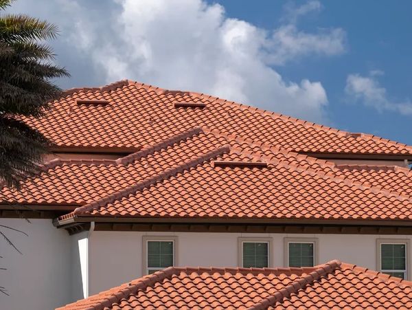 Lumina Roofing & Solar Contractors