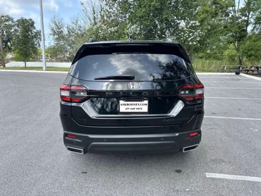 2025 Certified Honda Pilot Black Edition
